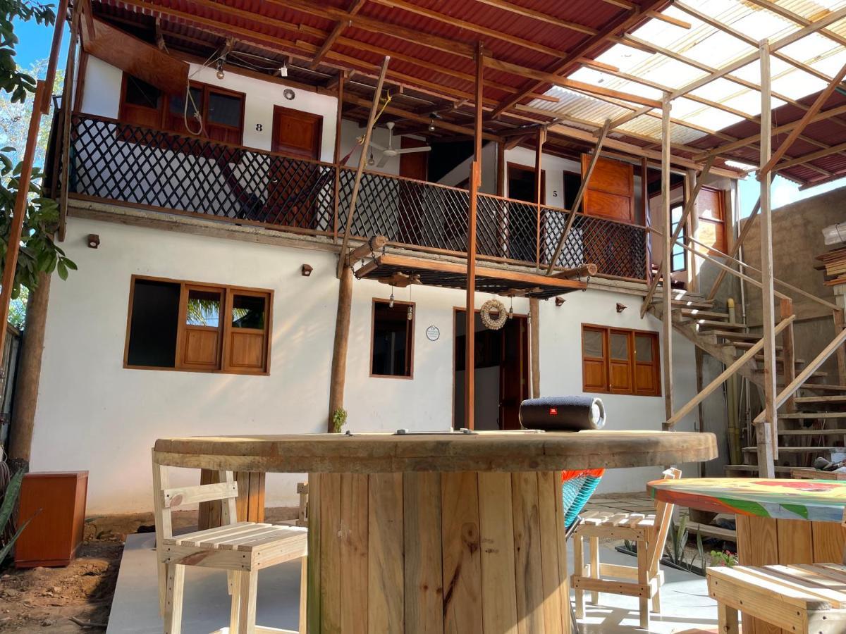 Casa Palum Private Room Share Bathroom بالومينو المظهر الخارجي الصورة